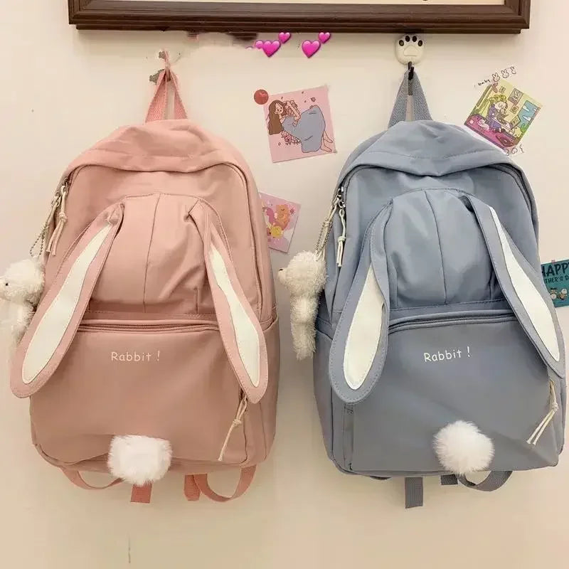 Mochila Infantil em Nylon com Estampa de Coelho – Conforto e Praticidade para Aventuras