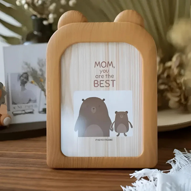 Moldura de Foto para Crianças em Madeira Escandinava: Preserve Momentos Inesquecíveis