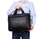 Mala Masculina de Couro Genuíno - Estilo e Praticidade para o Seu Dia a Dia