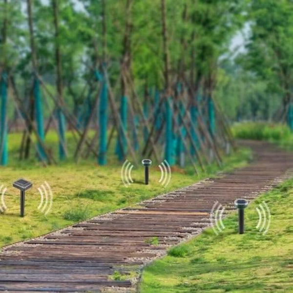 Repelente Solar Ultra Sônico: Proteção Eficaz Contra Pragas por 24 Horas