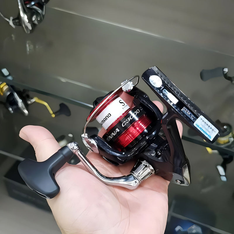 Molinete Shimano Sienna FG: Agilidade e Força com Drag de 8.5kg e Recolhimento Ágil de 6.2:1