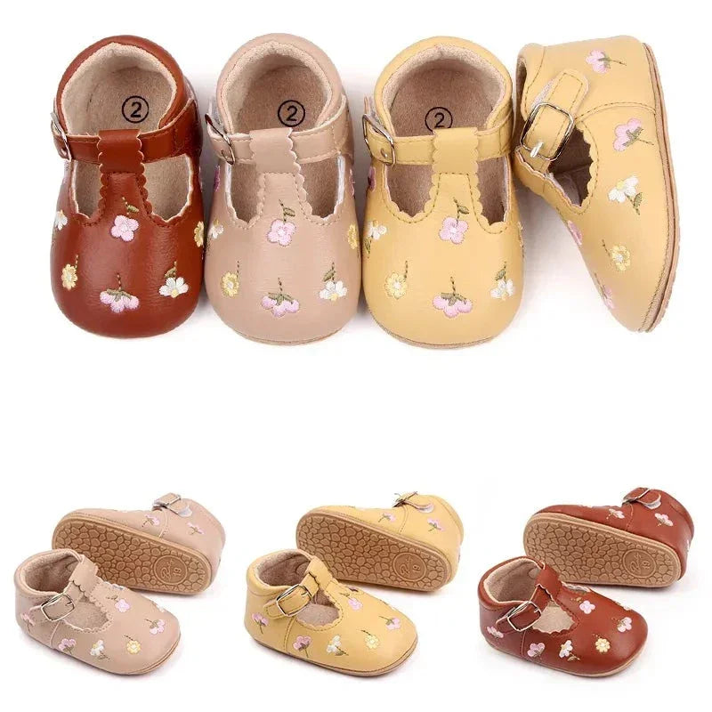 Sandália Infantil Feminina Betina Lenogue - Conforto e Estilo para Pequenos Passos