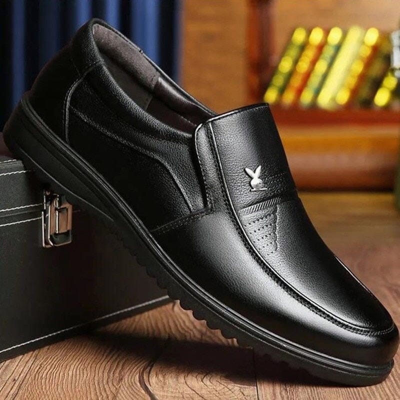 Sapato Social Masculino Maximilian em Couro Genuine - Conforto e Estilo para o Seu Dia a Dia