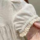 Vestido Infantil Bordado Abigail em Bege: Conforto e Estilo para Pequenas Donzelas