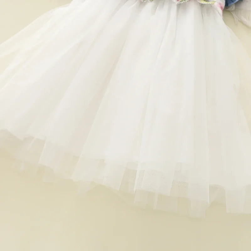 Vestido Infantil Jeans com Tule Floral e Manga Babado - Conforto e Estilo para Pequenos Momentos